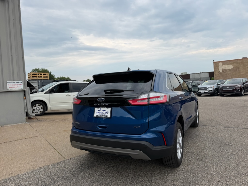 Used 2024 Ford Edge SEL AWD Sport Utility