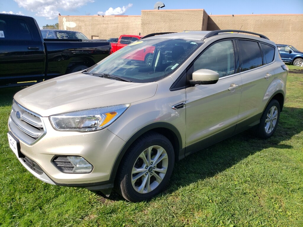 2017 Ford Escape SE photo 3