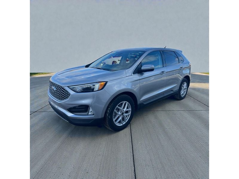 Used 2024 Ford Edge SEL with VIN 2FMPK4J99RBA64817 for sale in Winona, Minnesota