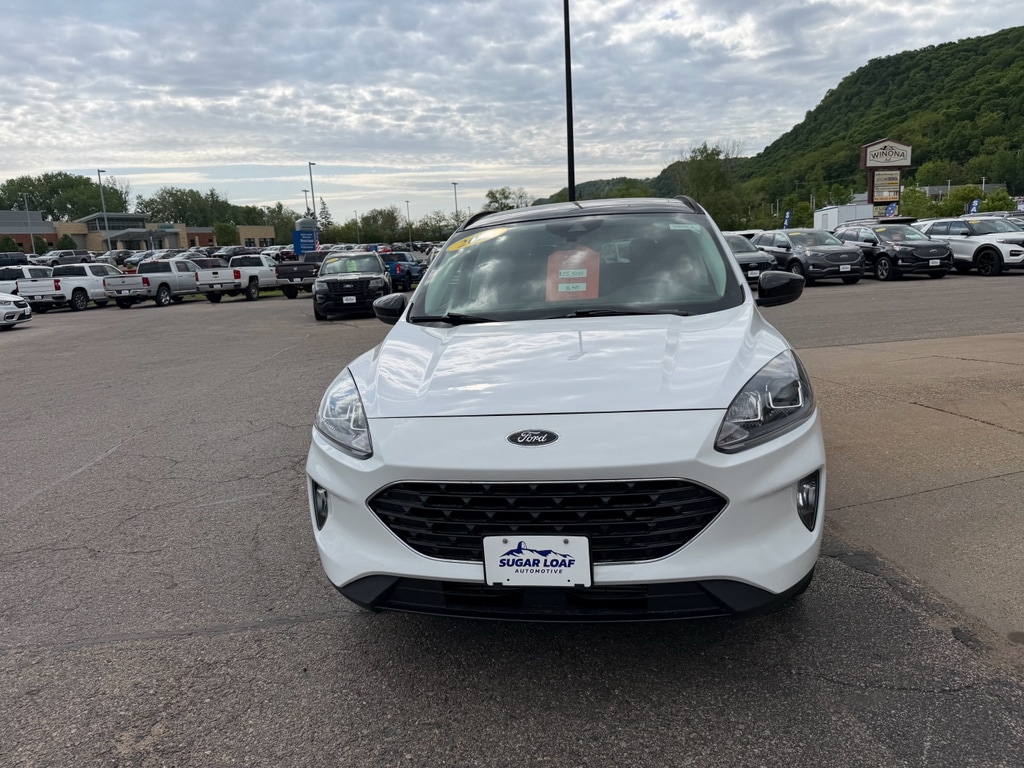 Used 2022 Ford Escape SEL with VIN 1FMCU9H97NUC02631 for sale in Winona, Minnesota