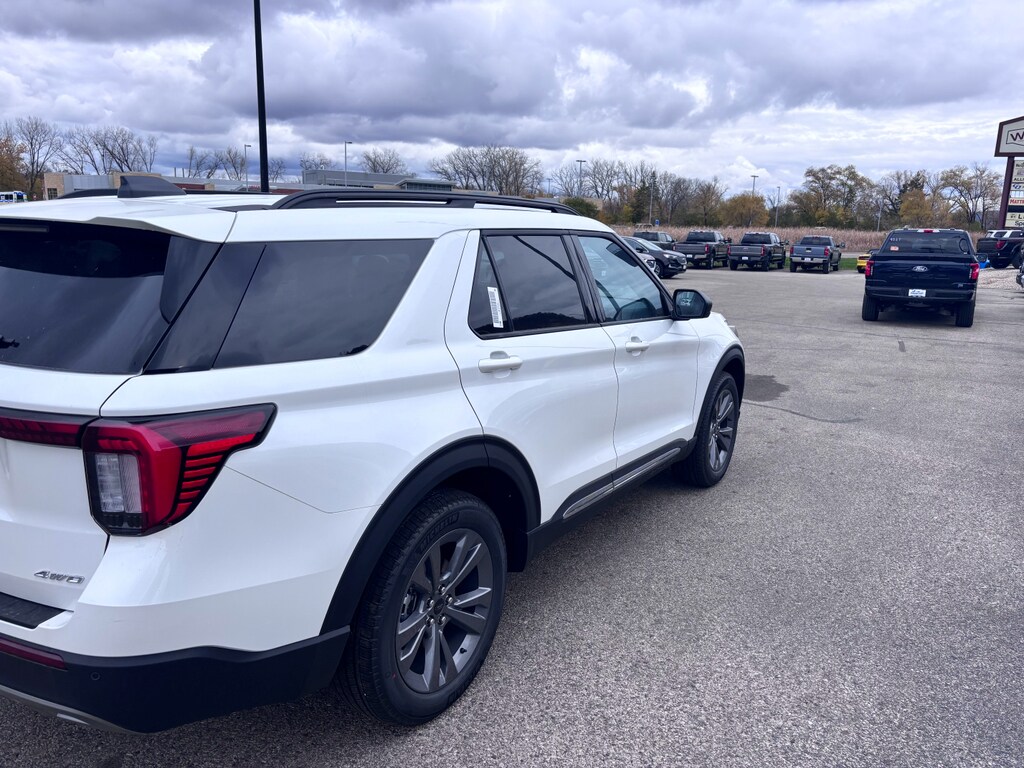 New 2025 Ford Explorer Active SUV