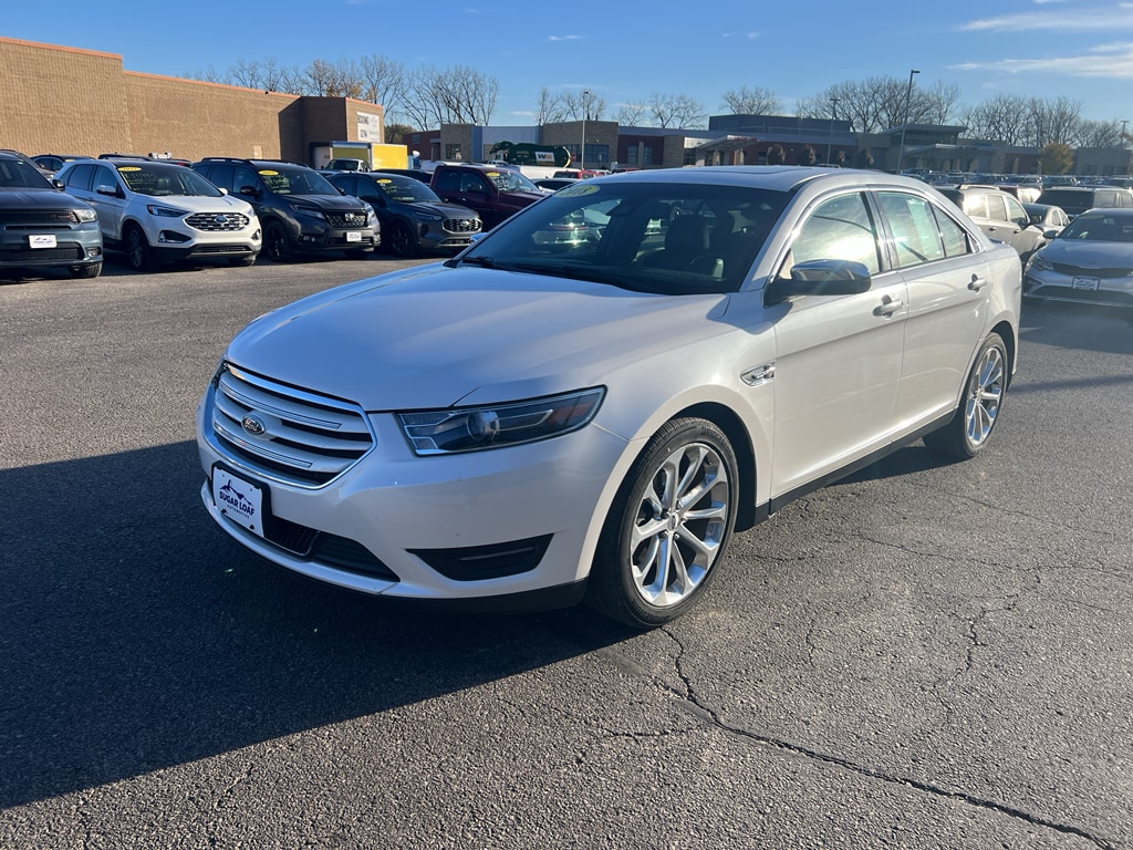 Used 2018 Ford Taurus Limited Sedan