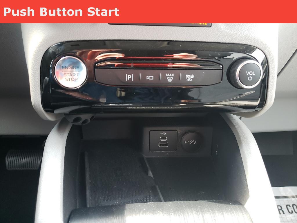 2024 Ford Escape photo 4