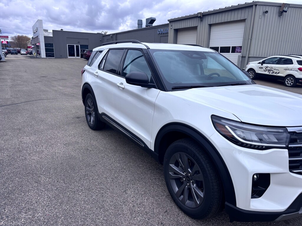 New 2025 Ford Explorer Active SUV