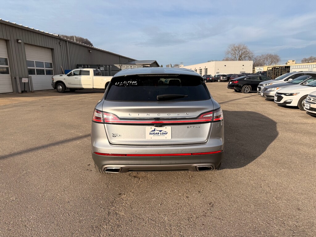 2020 Lincoln Nautilus Reserve photo 4