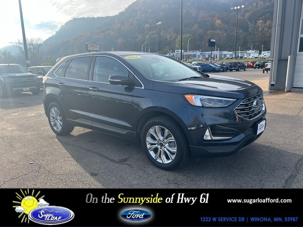 2024 Ford Edge Titanium's photo