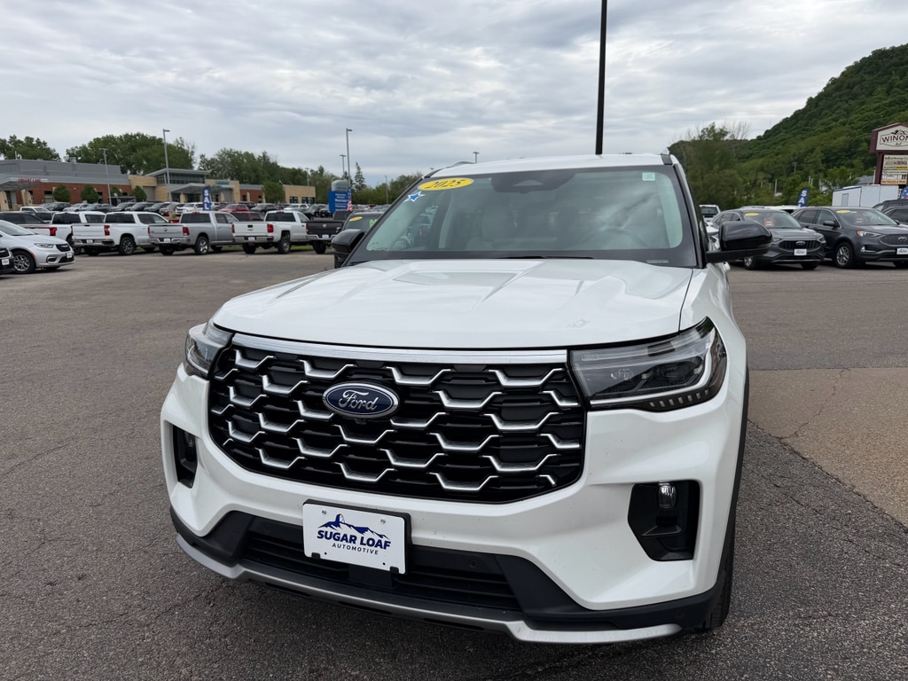 Used 2025 Ford Explorer Platinum 4X4 Sport Utility