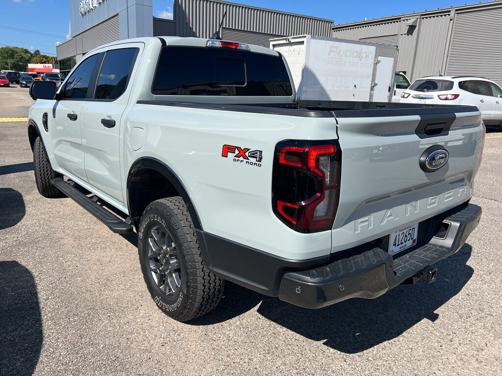 2024 Ford Ranger XLT photo 3
