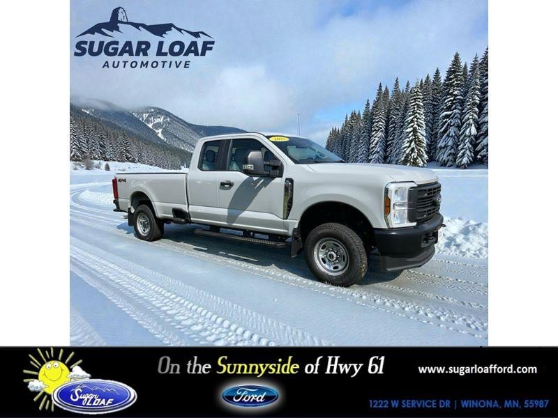 2025 Ford F-250 Super Duty XL's photo