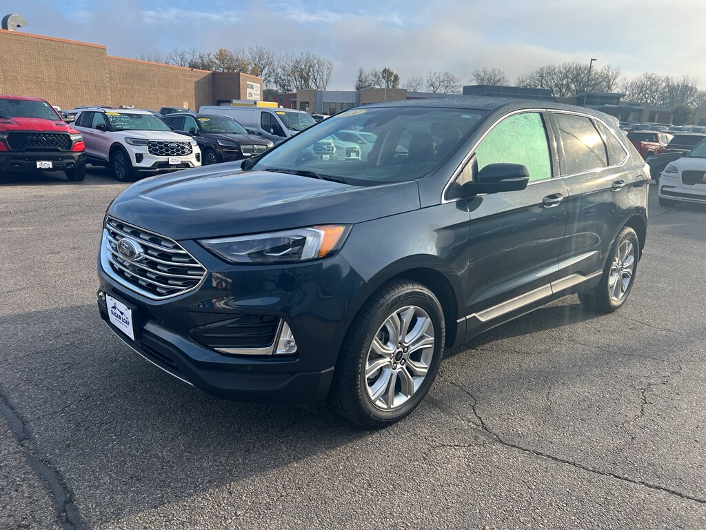 Used 2024 Ford Edge Titanium AWD Sport Utility