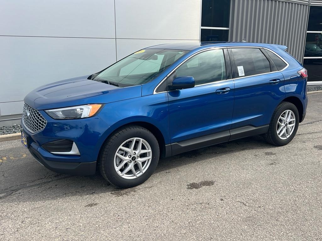 Used 2024 Ford Edge SEL with VIN 2FMPK4J9XRBA82257 for sale in Winona, Minnesota