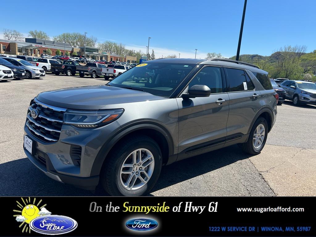 2026 Ford Explorer Active 4WD's photo