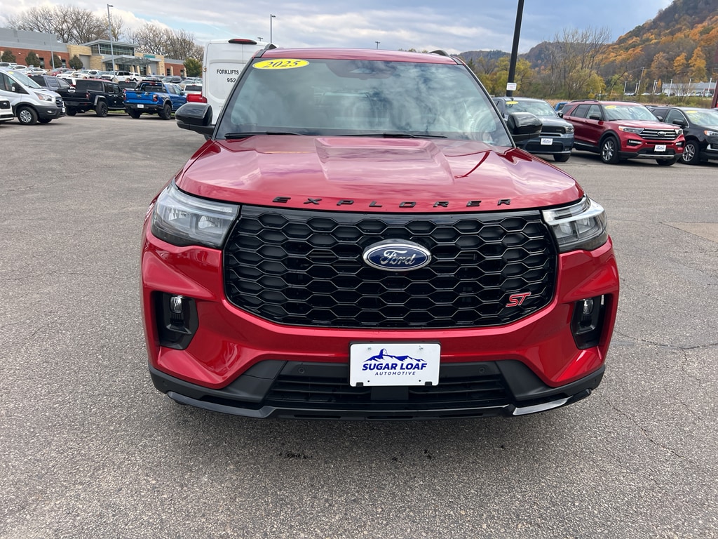 Used 2025 Ford Explorer ST with VIN 1FMWK8GC7SGB27112 for sale in Winona, Minnesota