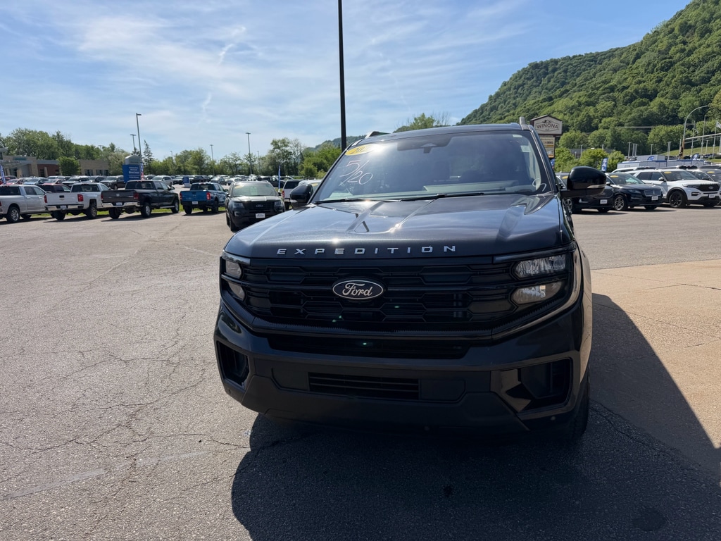 Used 2025 Ford Expedition Active with VIN 1FMJU1J83SEA27536 for sale in Winona, Minnesota