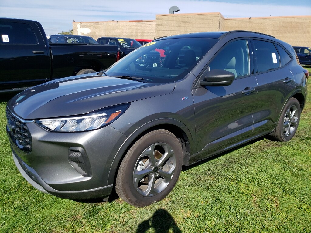 2024 Ford Escape ST-Line photo 3