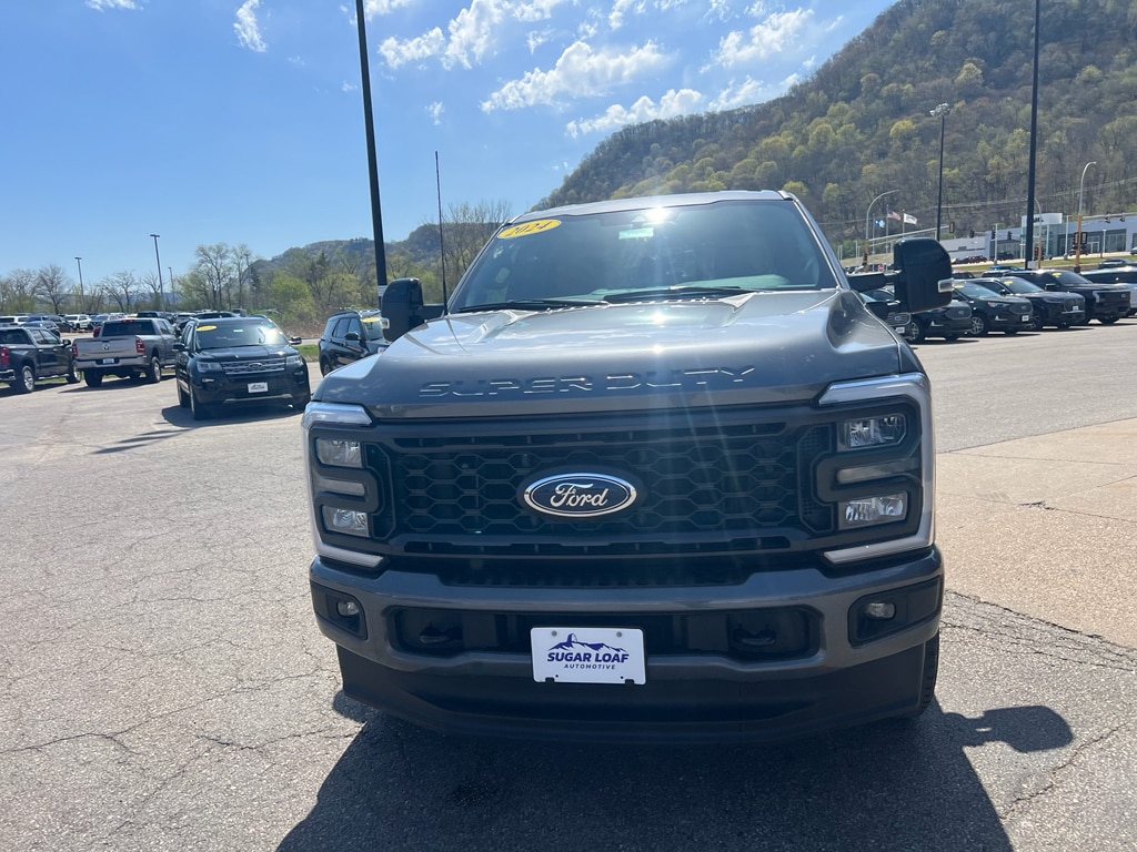 Used 2024 Ford F-350 Super Duty Lariat with VIN 1FT8W3BN2RED44540 for sale in Winona, Minnesota