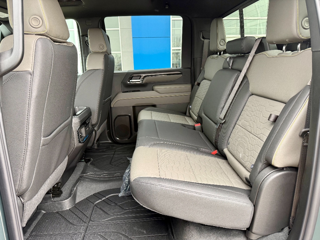 2026 Chevrolet Silverado 2500 HD ZR2 - Photo 31