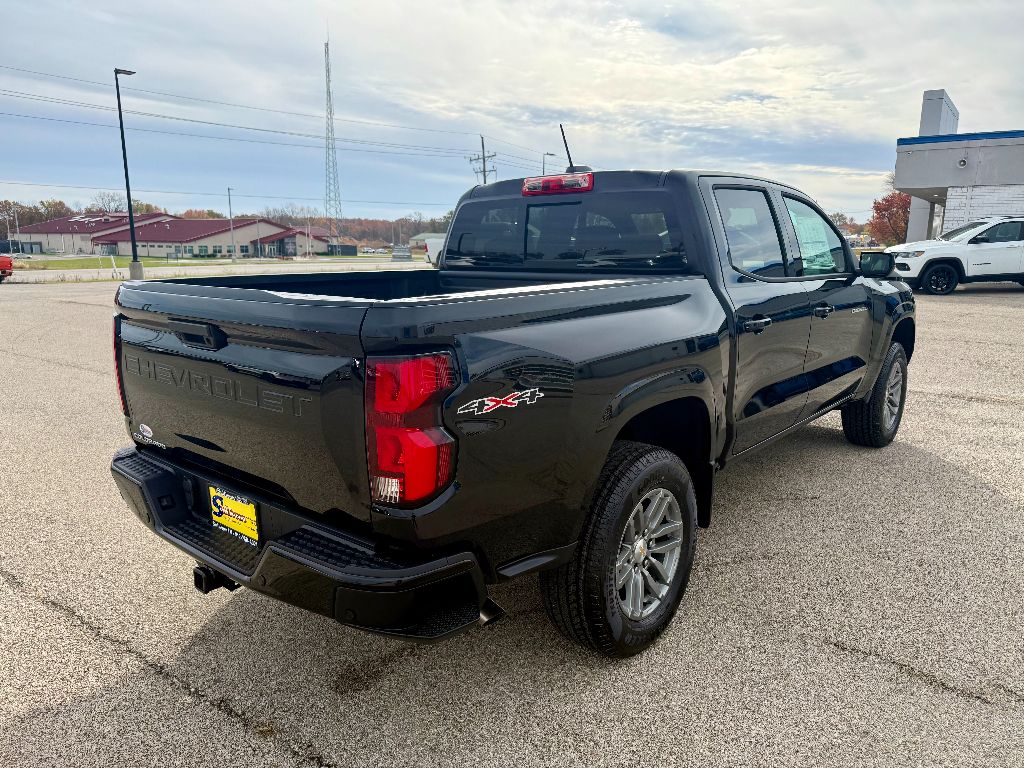 2026 Chevrolet Colorado LT photo 4