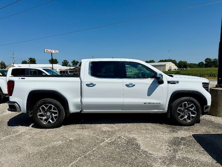 2023 GMC Sierra SLT Crew Cab