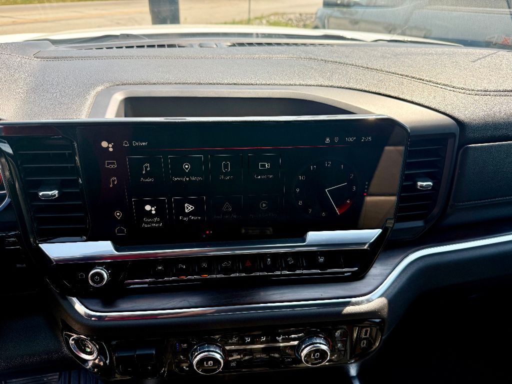 2023 GMC Sierra 1500 SLT - Photo 16