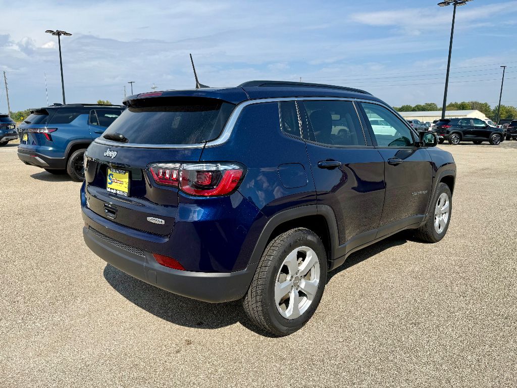 2021 Jeep Compass Latitude photo 4