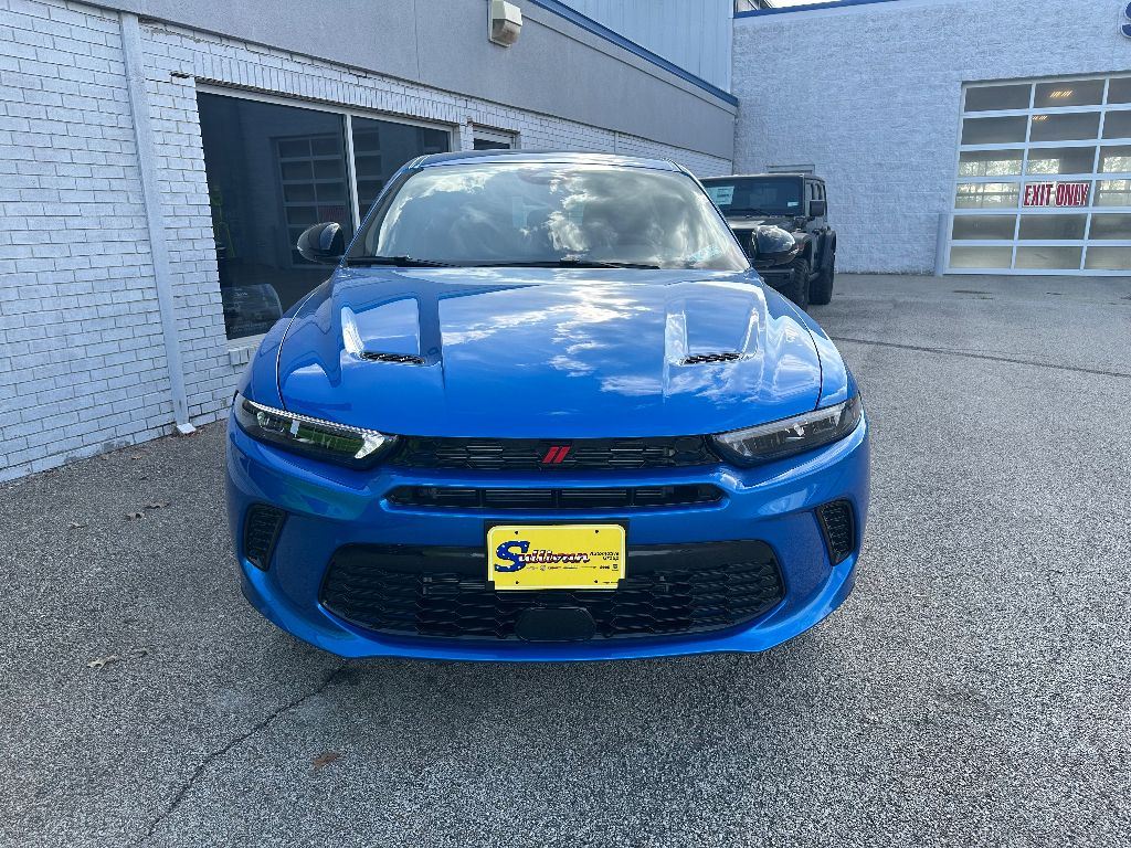 2024 Dodge Hornet GT photo 4