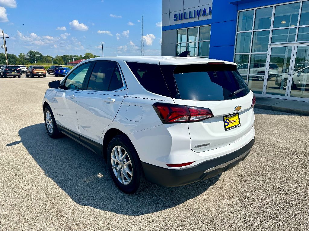 Used 2022 Chevrolet Equinox LT with VIN 3GNAXKEV4NS101680 for sale in Sullivan, IN