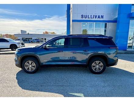 2025 Chevrolet Traverse FWD LT Sport Utility