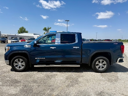 2021 GMC Sierra SLE Crew Cab