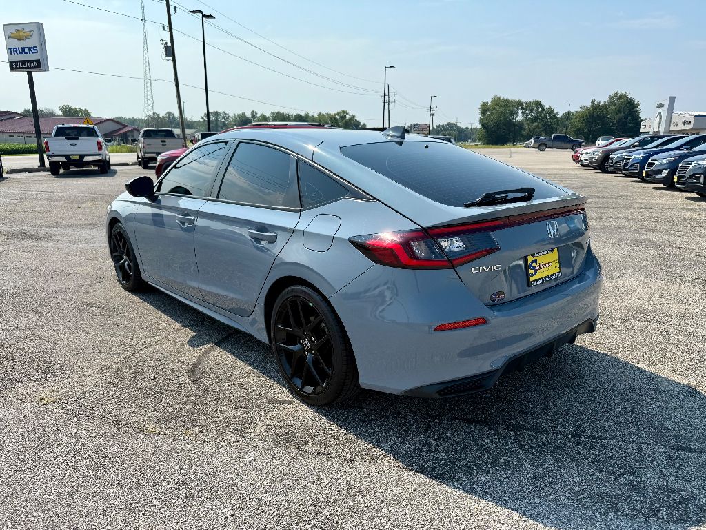 2022 Honda Civic Sport Hatchback photo 2
