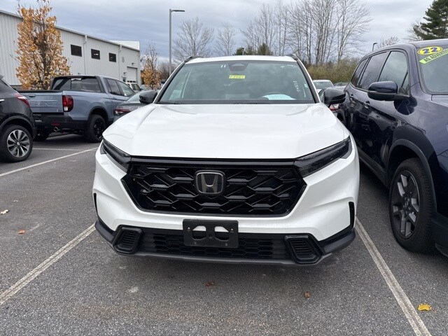 2024 Honda CR-V Hybrid Sport photo 2