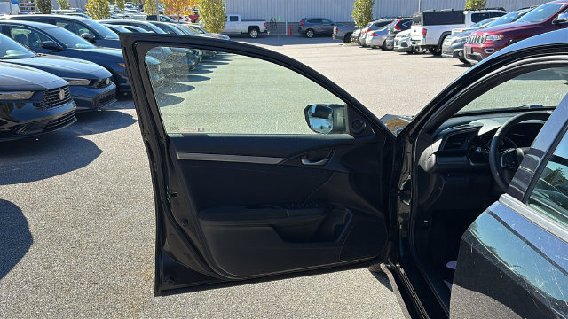 2018 Honda Civic Hatchback EX - Photo 8