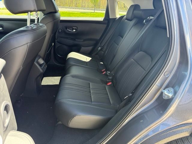 2026 Honda HR-V EX-L - Photo 18