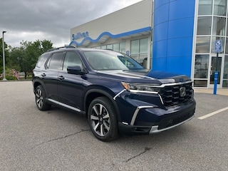 2025 Honda Pilot Touring SUV