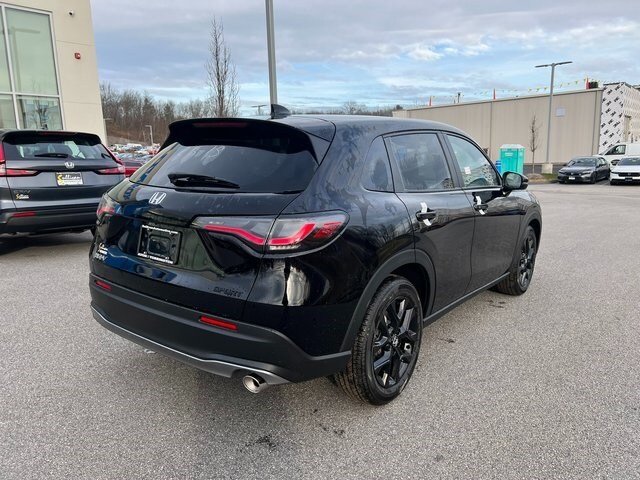 2026 Honda HR-V Sport photo 3