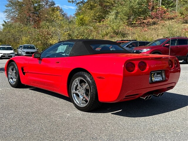 2000 Chevrolet Corvette Base Convertible photo 2