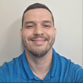 Staff member Sam Lauzier from ID_339c5a68bf99