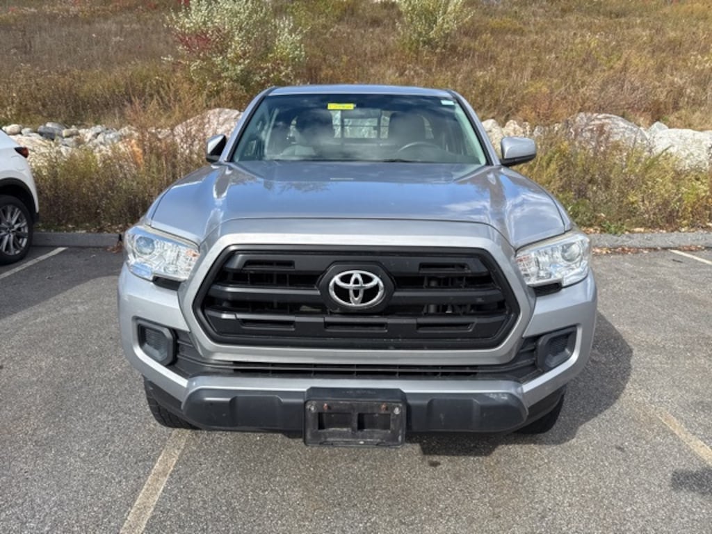 Used 2017 Toyota Tacoma SR Truck Access Cab