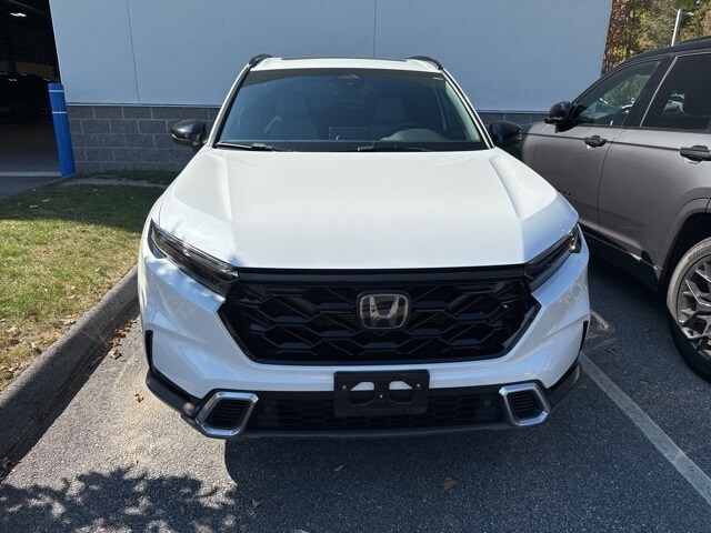 2023 Honda CR-V Hybrid Sport Touring photo 2
