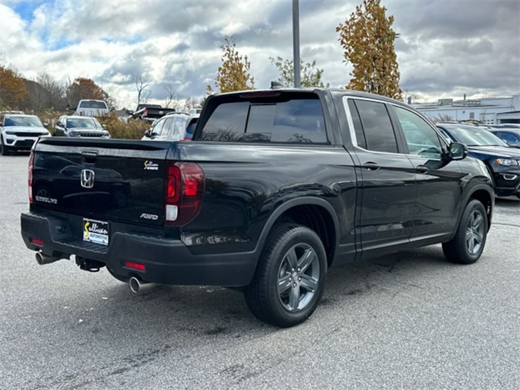Certified 2023 Honda Ridgeline RTL Truck Crew Cab