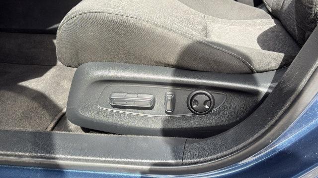 2023 Honda Accord EX - Photo 11