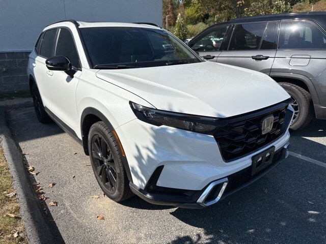 2023 Honda CR-V Hybrid Sport Touring photo 2