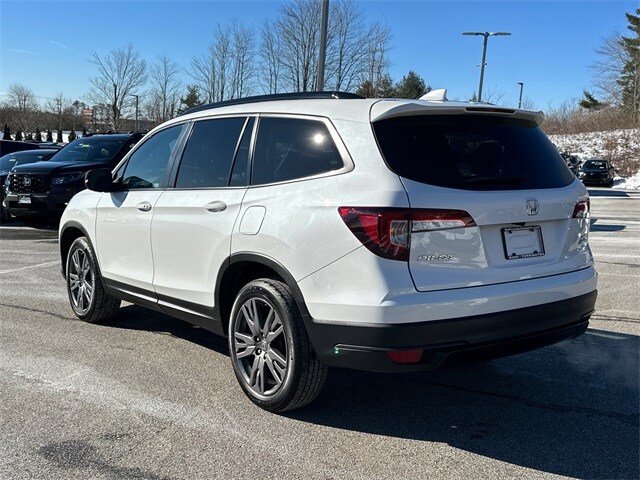 2022 Honda Pilot Sport photo 2
