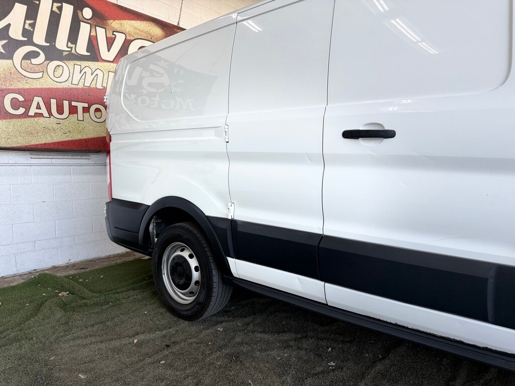 2016 Ford Transit Van photo 2