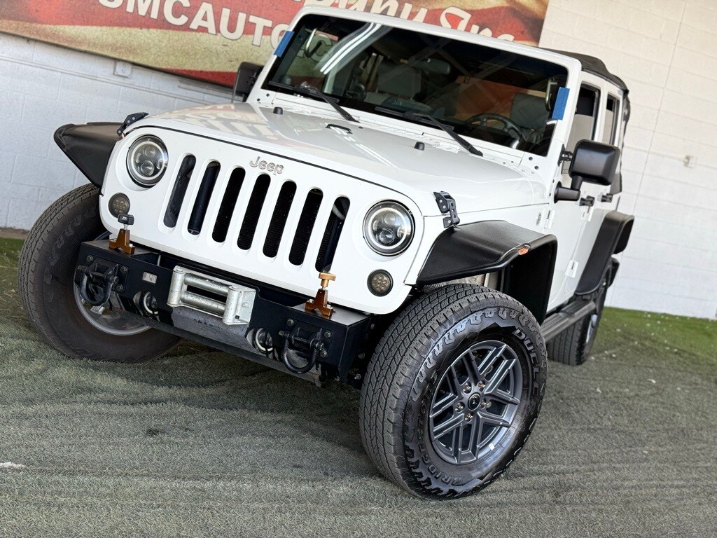2010 Jeep Wrangler Unlimited Sport photo 2