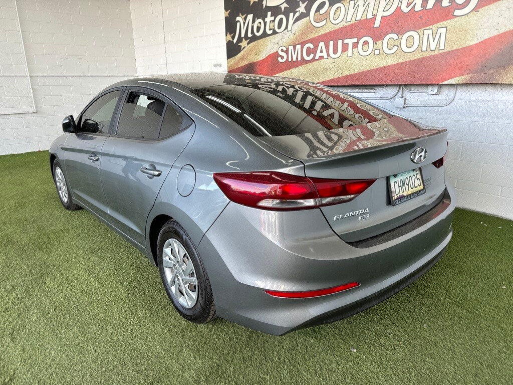 2018 Hyundai Elantra SE photo 3