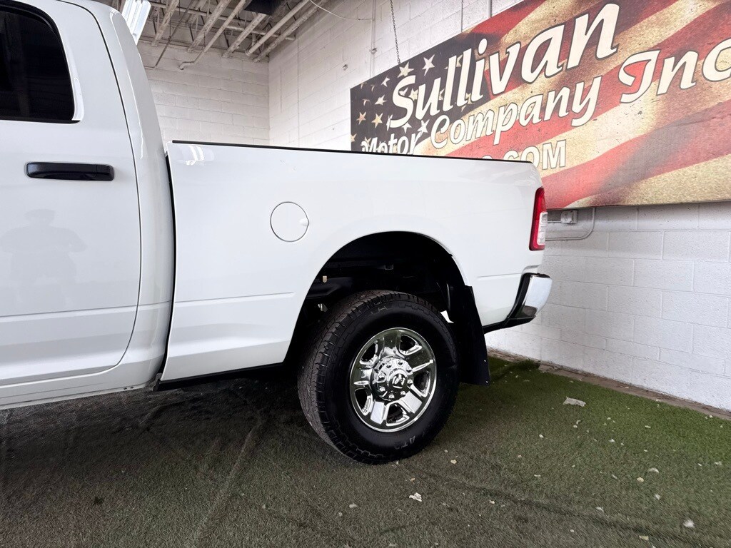 2022 Ram 2500 Tradesman photo 2