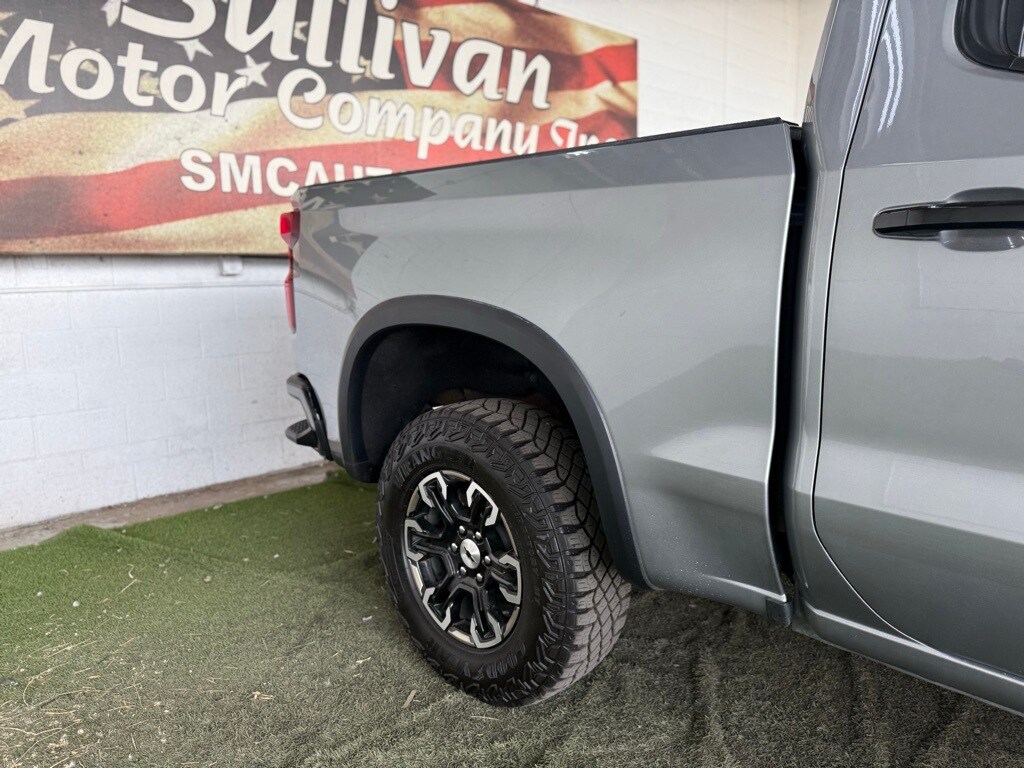 2024 Chevrolet Silverado 1500 ZR2 photo 3