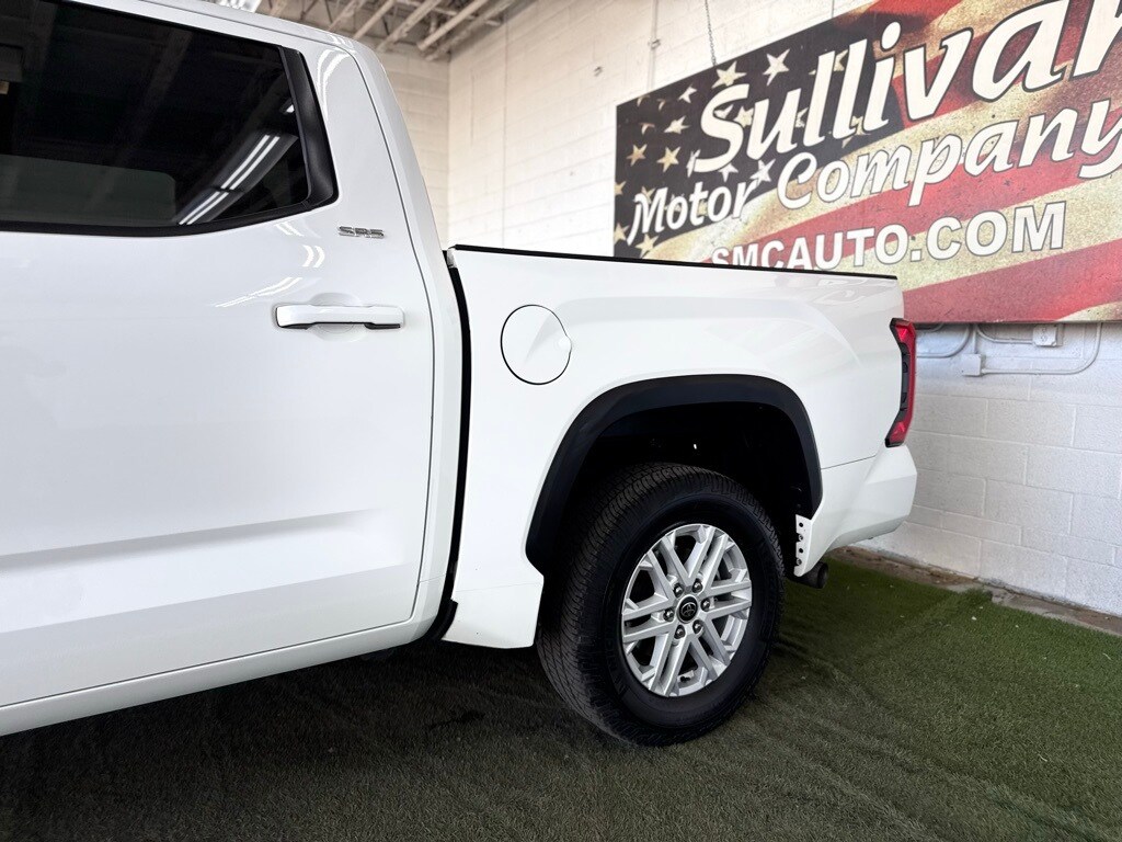 2022 Toyota Tundra SR5 photo 2