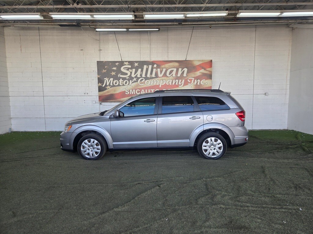 2018 Dodge Journey SXT photo 2